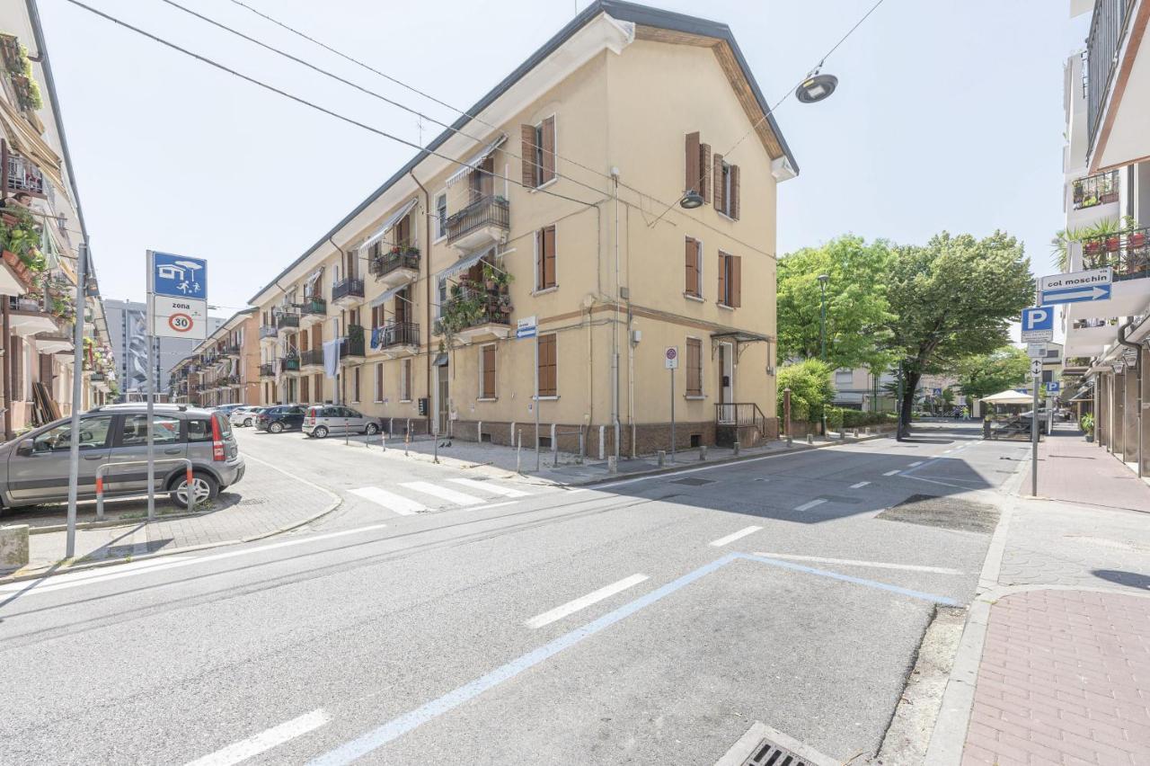 Appartamento Arte E Cinema - 10 Min Da Venezia Mestre Esterno foto